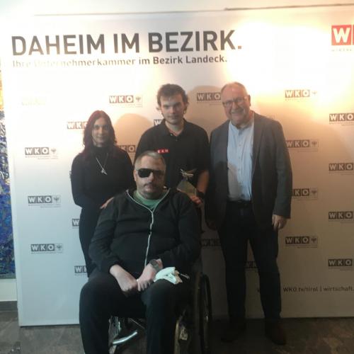 Maximillian Nigg und Team
