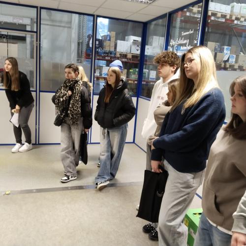 Interessierte Schüler:innen.