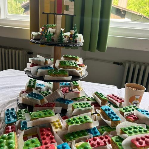 Unsere Selbstgemachten Lego mini Kuchen