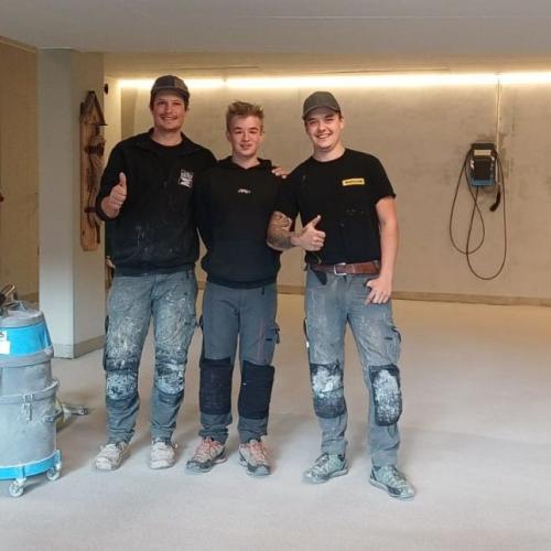 Schüler bei der Arbeit