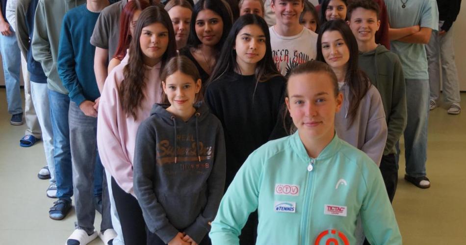 Anna als Leaderin in unserer Schule