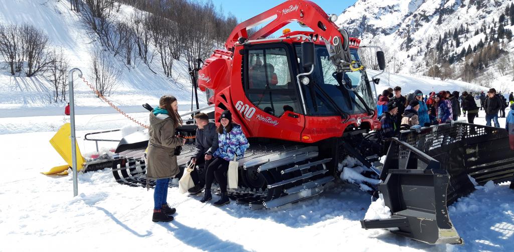 Liebespaar vor Ratrac